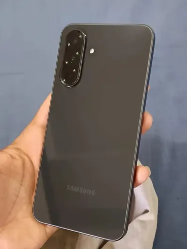 SAMSUNG GALAXY A36<br>NFC RESISTÊNCIA A AGUA<br>128GB/6RAM<br>CAPA + PELÍCULA<br>R$900 <br>SOMENTE VENDA