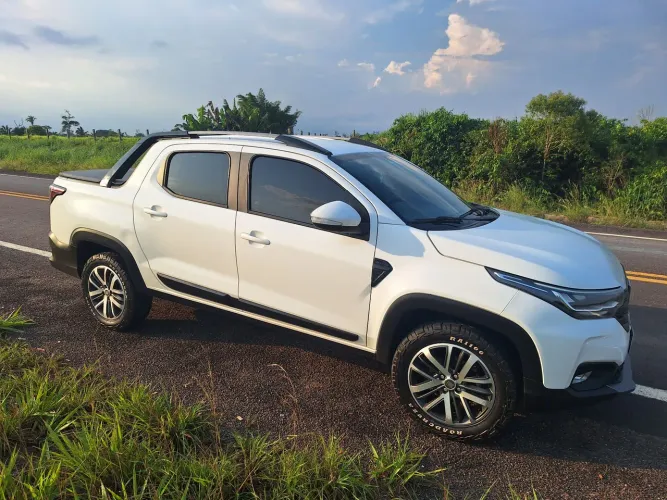 Fiat Strada Volcano 1.3 Flex 8V CD 2021