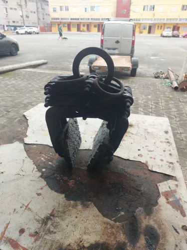 Pinça para isar chapa de granito 1000