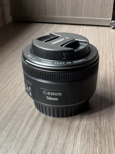 Canon EF 50mm f1.8 NOVA