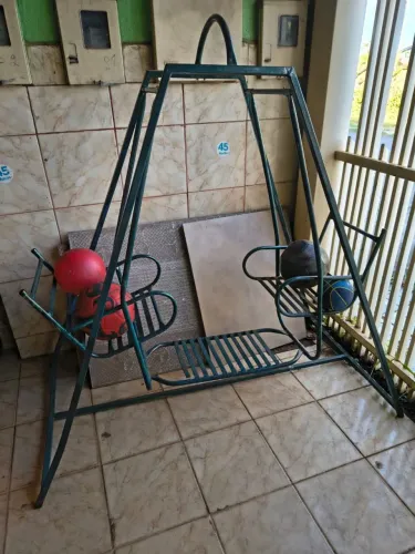 Balanço de ferro 