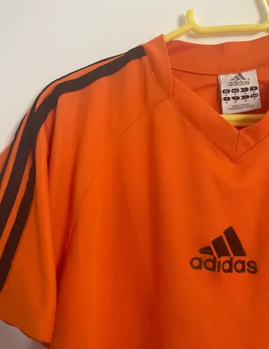 Camisa Adidas Original Anos 2000 (Vintage) - Logo em Camurça!