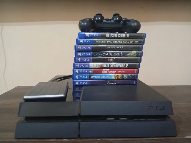 PS4 FAT +HD +9 jogos 