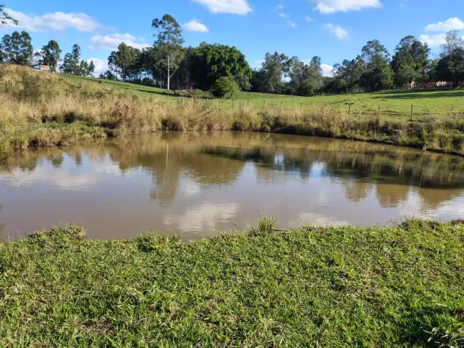 Imóvel para venda possui 24200 metros quadrados em Zona Rural - Porangaba - SP