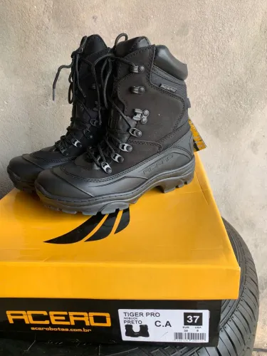 Vendo coturno acero Tiger pro Tamanho 34, 35, 37, 44 e 45