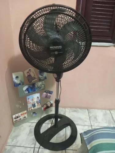 Ventilador de coluna mondial
