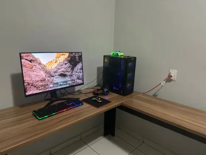 PC Gamer Completo Ryzen 5 5600X + RX 5500 XT 8GB + 16GB + Monitor AOC 27" 144Hz