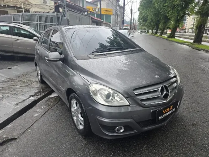 Mercedes-Benz Classe B 180 1.7 116cv Aut. 2011