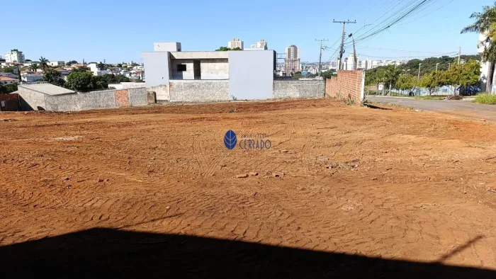 OPORTUNIDADE PARA INVESTIDORES  ÁREA À VENDA EM ANÁPOLIS-GO