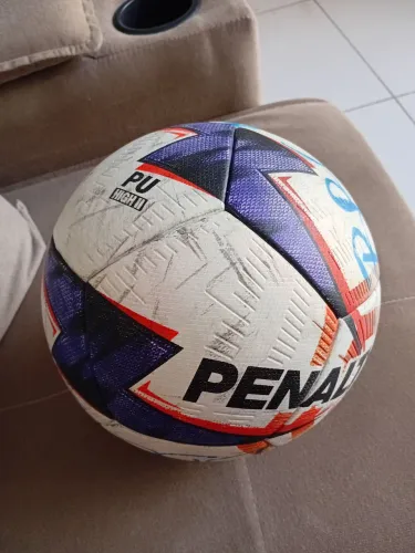 Bola de futebol