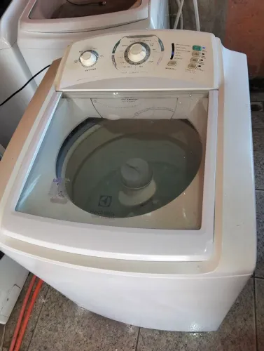 Máquina de lavar roupa 