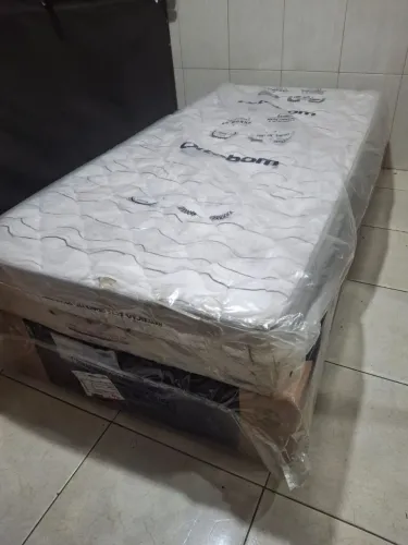Vendo cama de solteiro Zerada 