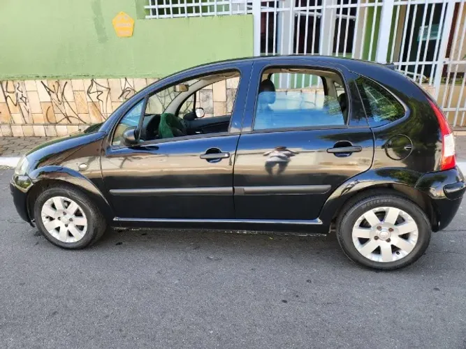 Citroen C3 GLX 1.4/ GLX Sonora 1.4 Flex 8V 5P 2012