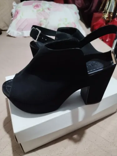 Sandália feminina Nova N37