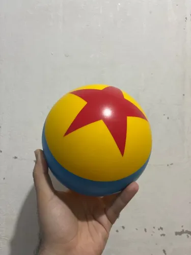 Bola pixar toy story