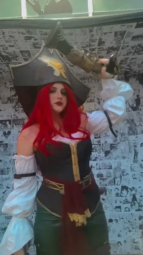 Miss fortune cosplay