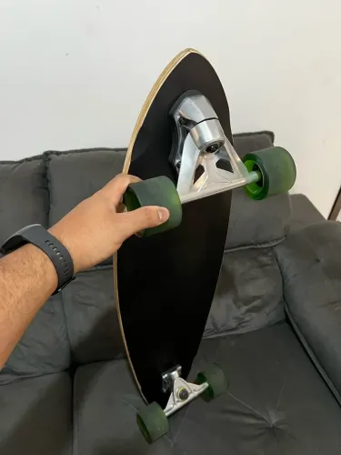 Skate simulador de Surf