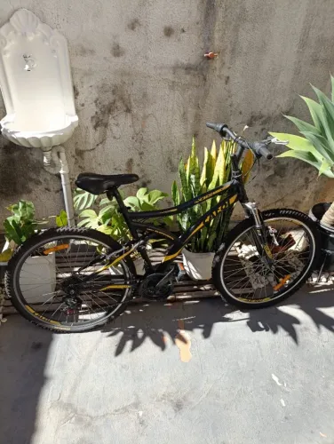 Bicicleta aro 26 Caloi