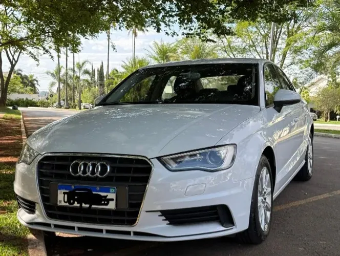 Audi A3 Sedan 1.4/ Attra. 16V TB FSI S-tronic 2014