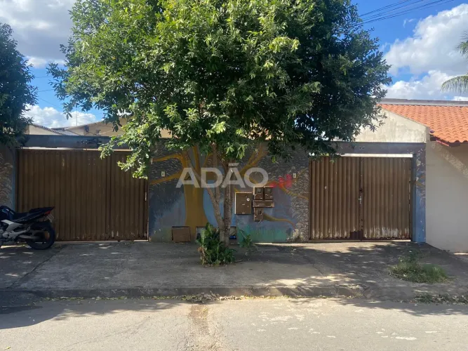 ADRIANA CRISTINA MELO Casa de Rua com 5 Quarto(s) e 5 banheiro(s) à Venda, 398.54 por R$ 6