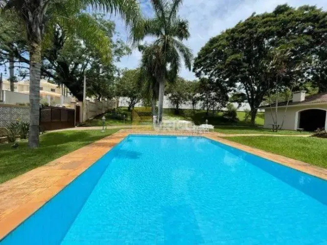 Casa em condomínio à venda no Condomínio Village Sans Souci em Valinhos/SP