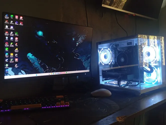 PC Gamer RX 7600 8GB + Ryzen 5 5500 + Monitor 180Hz
