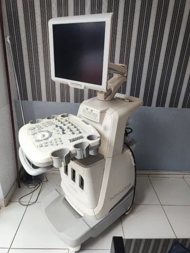 Aparelho de Ultrassom Sonoace Medison X8