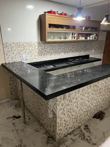 GRANITO E MÁRMORE