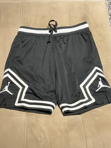 Short jordan diamond