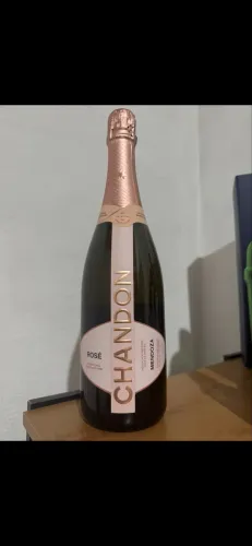 Chandon Brut Rose - Argentino, Mendoza.