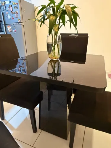 Conjunto sala de jantar 4 lugares 