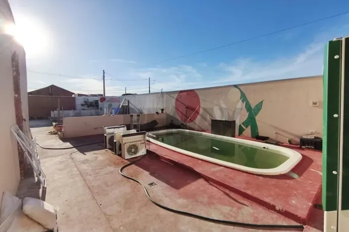 Casa com área de lazer à Venda no Montanini | Piscina, Quadra de areia e Espaço Gourmet