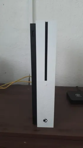 TROCO XBOX ONE S 1TB POR SERIES S + VOLTA! 