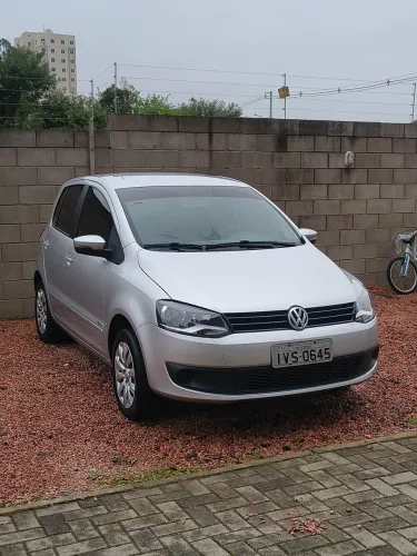 Volkswagen Fox 1.0 MI Total Flex 8V 5P 2014
