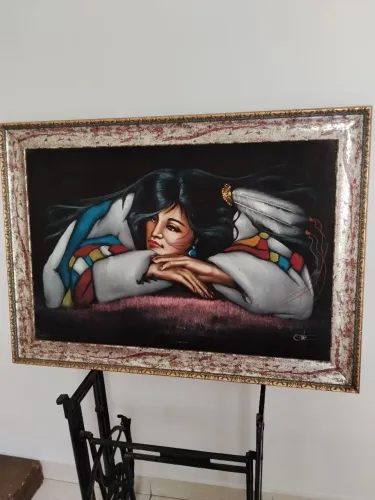 Quadro lindíssimo da índia Pocahontas feito a mão uma tela comprei em NY uma relíquia pra