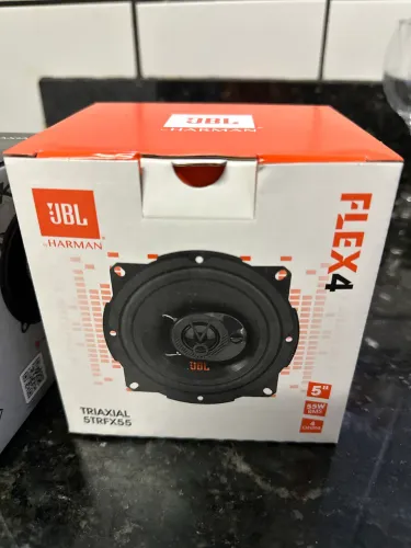 Auto falantes jbl 5 ou 6