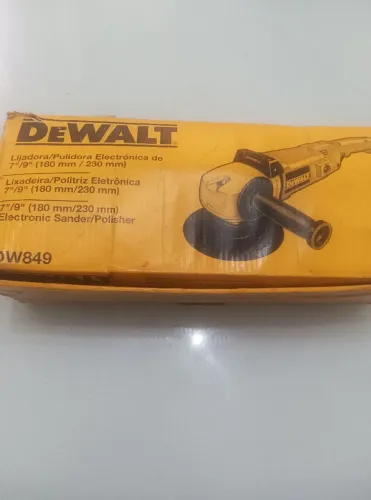 Vendo uma politriz Dewalt semi nova