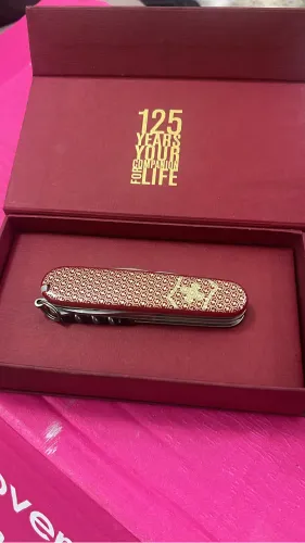 Victorinox
