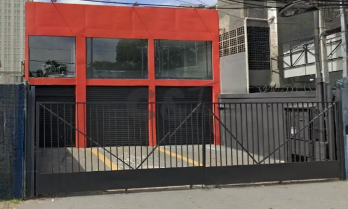 Galpão com 200m² à Venda ou para Alugar na Vila Olímpia - São Paulo/SP