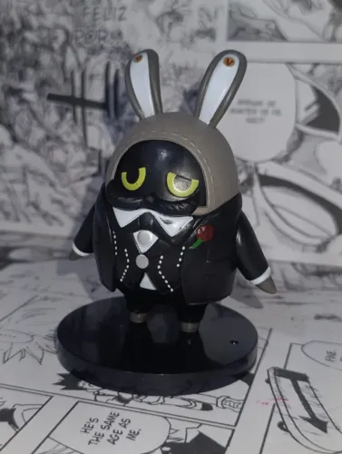 Figura Colecionável Bangboo Terno e Coelho - Zenless Zone Zero