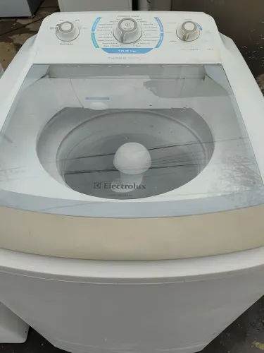 Máquina Electrolux 10kg 220v 