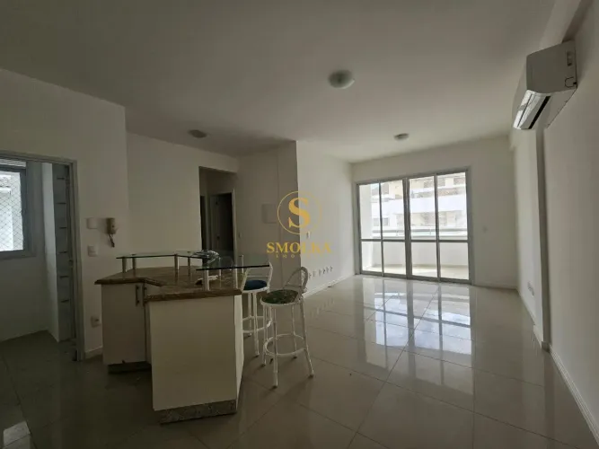 Apartamento para locação anual em Ingleses