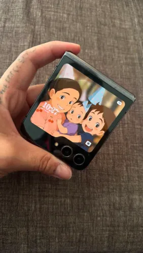 GALAXY Z FLIP 5
