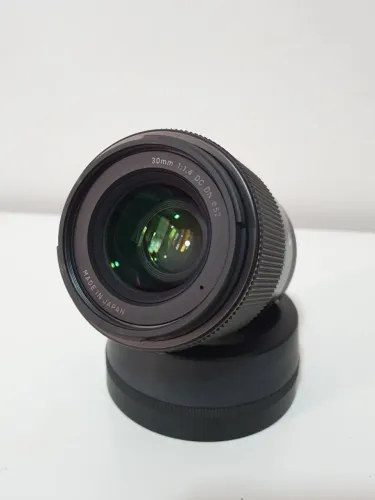 Lente Sigma 30mm F/1.4 Dc Dn Para Sony E - Ótimo estado com caixa