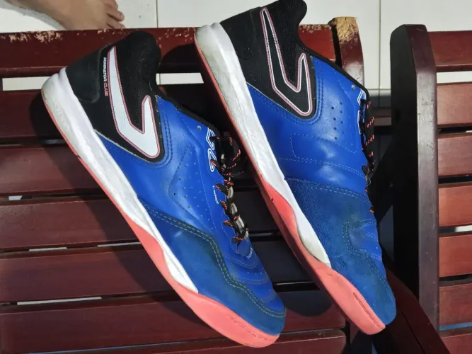 Tênis futsal profissional Topper