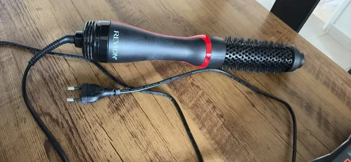 Escova Alisadora Revlon Elétrica 230°C