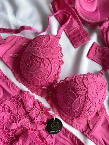 Conjunto Lingerie Elegance Pink Flowers