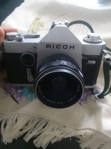 Camera ricoh