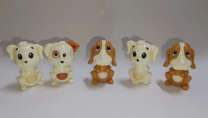 5 cachorrinhos da coleção Kinder Ovo 2014