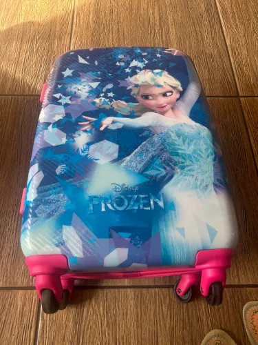Mala de bordo frozen da bagaggio em perfeito estado.